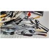 Image 2 : Large bundle of vintage cooking/eating utensils