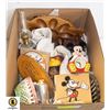 Image 1 : VINTAGE ITEMS- BOX LOT ASSORTED
