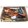 Image 1 : BOX OF MISC. SMALL TOOLS