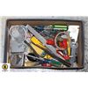 Image 1 : BOX OF TOOLS