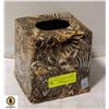 Image 1 : AFRICAN SAFFARI THEMED TISSUE BOX