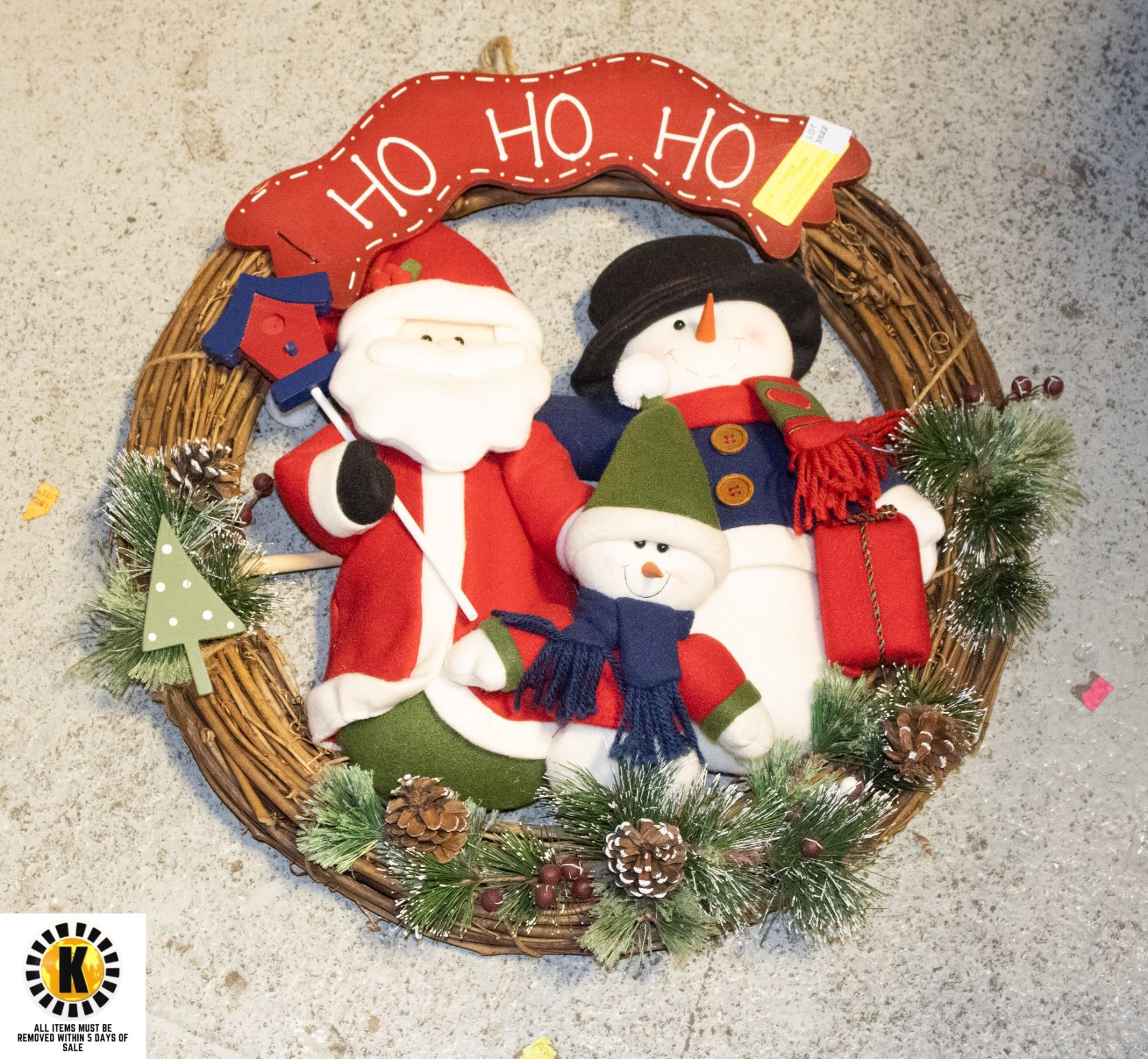 LARGE HANDMADE WREATH WITH SANTA+ SNOWMAN