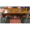DELICRAFT WOOD COFFEE TABLE WITH 2 FOLDING SIDES