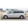 Image 24 : 2011 VOLKSWAGON ROUTAN MINI VAN FLEXIBLE 7 SEATER