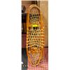 Image 1 : WOOD SNOW SHOES