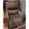 Image 1 : FABRIC RECLINER NEEDS CLEANING