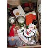 Image 1 : FLAT WITH CHRISTMAS ITEMS INCL. WOOD