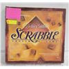 Image 1 : DELUXE SCRABBLE GAME