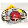 Image 1 : DEWALT  7 1/4" CORDED SKILL SAW