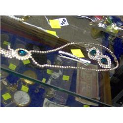 EARRINGS, NECKLACE & PIN