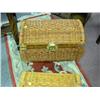 Image 1 : MED WHICKER TREASURE CHEST