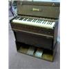 Image 5 : FOLDING PUMP ORGAN