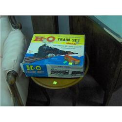 H-O TRAIN SET