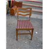 Image 2 : STRIPPED DINNING ROOM CHAIR (6) TOTAL
