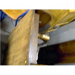 DROP LEAF TABLE 2 LEAFS