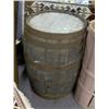 Image 1 : OLD WHISKEY BARREL