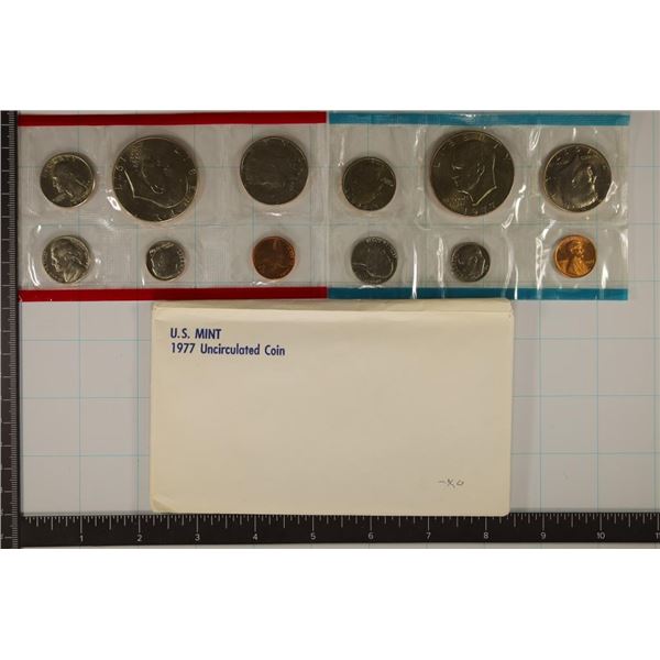 1977 US MINT SET (UNC) P/D (WITH ENVELOPE)