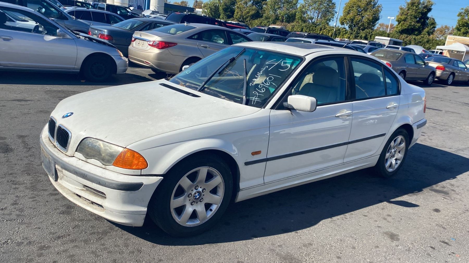 2000 BMW 3 Series 323i