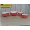 Image 3 : 4 Piece Pink Pyrex Mixing Bowl Set