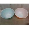 Image 2 : 5 Colored Pyrex Mixing Bowls 