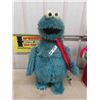 Image 2 : Light Up Elmo 28'' & Light Up Cookie Monster 30''