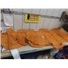 Image 1 : 2 Tan Hides 28'' x 68'' & 22'' x 75''