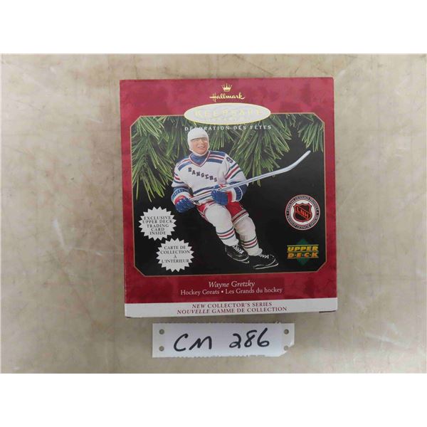 Wayne Gretzky Christmas Ornament New in Box