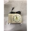 Image 2 : Vintage Retro Big Ben Moon Beam Clock - Great Condition &