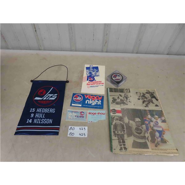 Vintage WHA Winnipeg Jets Hockey Lot : Team Autographed Program and