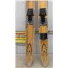 Image 2 : Vintage Pair of Cypress Gardens Water Skis - Dick Pope Jr. Signature Series- Wooden,