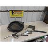 Image 1 : Oil Catch Pan + 3 Gas Nozzles, Oil Can