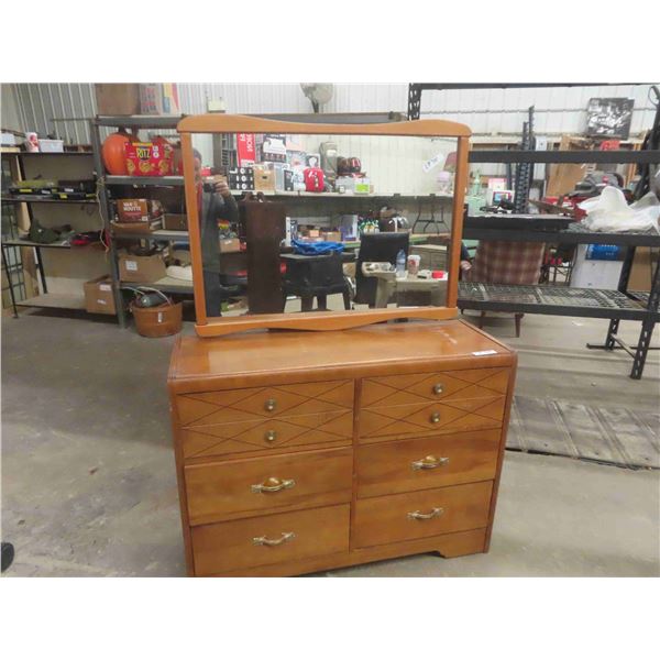 Dresser 15  x 35  x 46  plus Mirror 29  x 41 