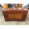 Image 1 : Cedar Chest with Bottom Drawer 18" x 23" x 33" 