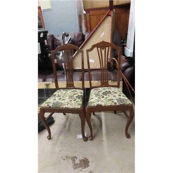 2 Wooden Chairs with Cloth Seats 