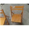 Image 4 : 2 Wooden Folding Chairs