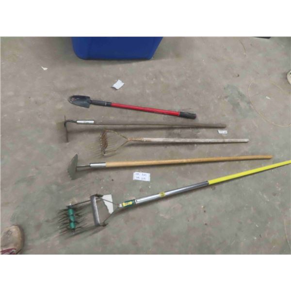 5 Yard Tools ; Hoe, Garden Weeder, Spade, Rake