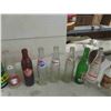 Image 3 : 23 Old Pop Bottles & Coke Crate ; Frostie, 7Up, Pepsi, Arctic, Mission, Kik, Wink, 