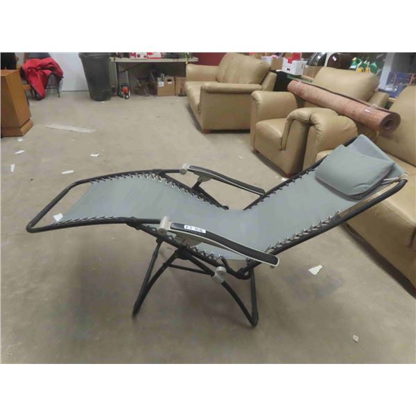 No Gravity Folding Lawn Chair