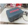 Image 7 : Bosch Magnesium Router with Case + Guide