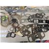 Image 7 : Lot of NOS Manifold/Carburetor Gaskets