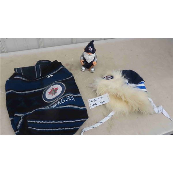 Winnipeg Jets Lot : Backpack , Winter Hat , Gnome 