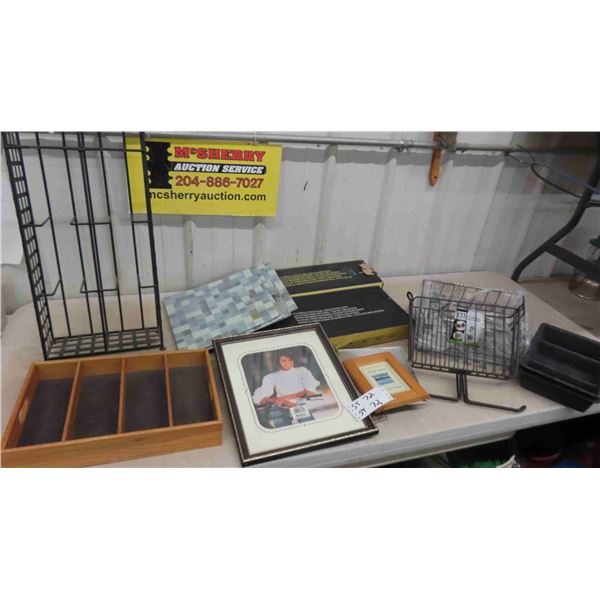 Organizer Rack , Picture Frame , Tile , Plus