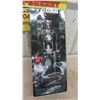 Image 1 : Terminator 2 Endoskeleton 18'' Figure with Light Up Eyes in Box