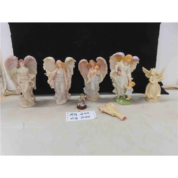 5 Angel Figures , 2 Smaller Ornaments