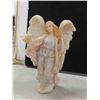 Image 3 : 5 Angel Figures , 2 Smaller Ornaments