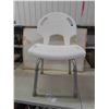 Image 2 : Bath Chair