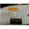 Image 1 : Skidoo Patch 7 1/2'' x 10 1/2'' , 2 Skidoo License Plates