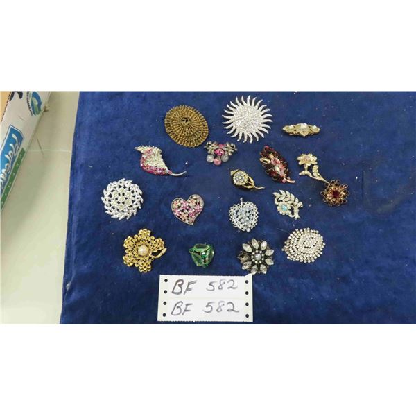 Fashion Jewellery & Brooches - some Vintage Pieces