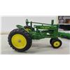 Image 2 : Ertl John Deere Die Cast Tractor + Implements