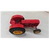 Image 3 : Die Cast Massey Ferguson Tractor 1:16 Scale with Original Box